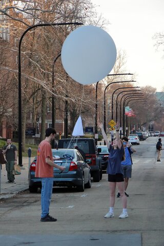 Weather balloon